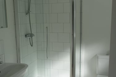 5 bed house, Courtenay Street, Francis Close Hall, Cheltenham, GL504LR - Image 10